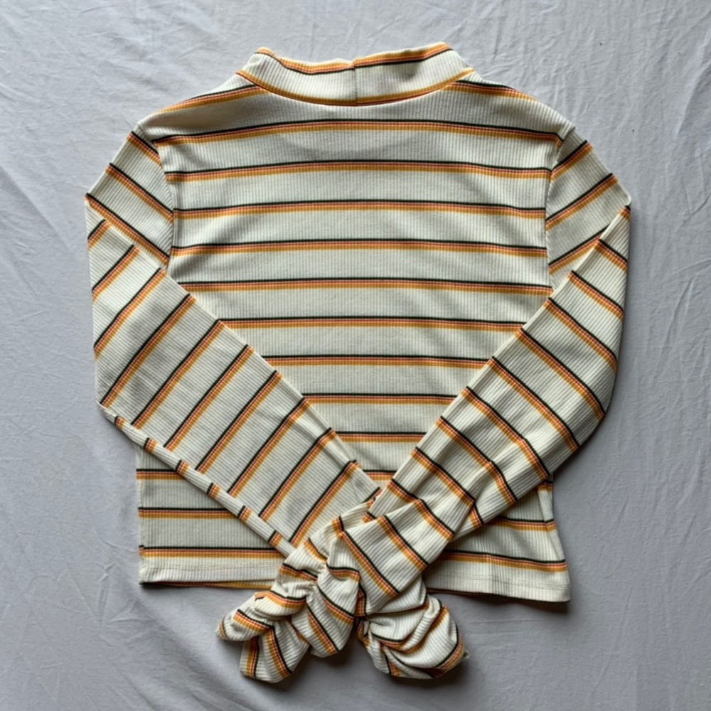 Cream-Color Striped Long-Sleeved Cropped Mockneck